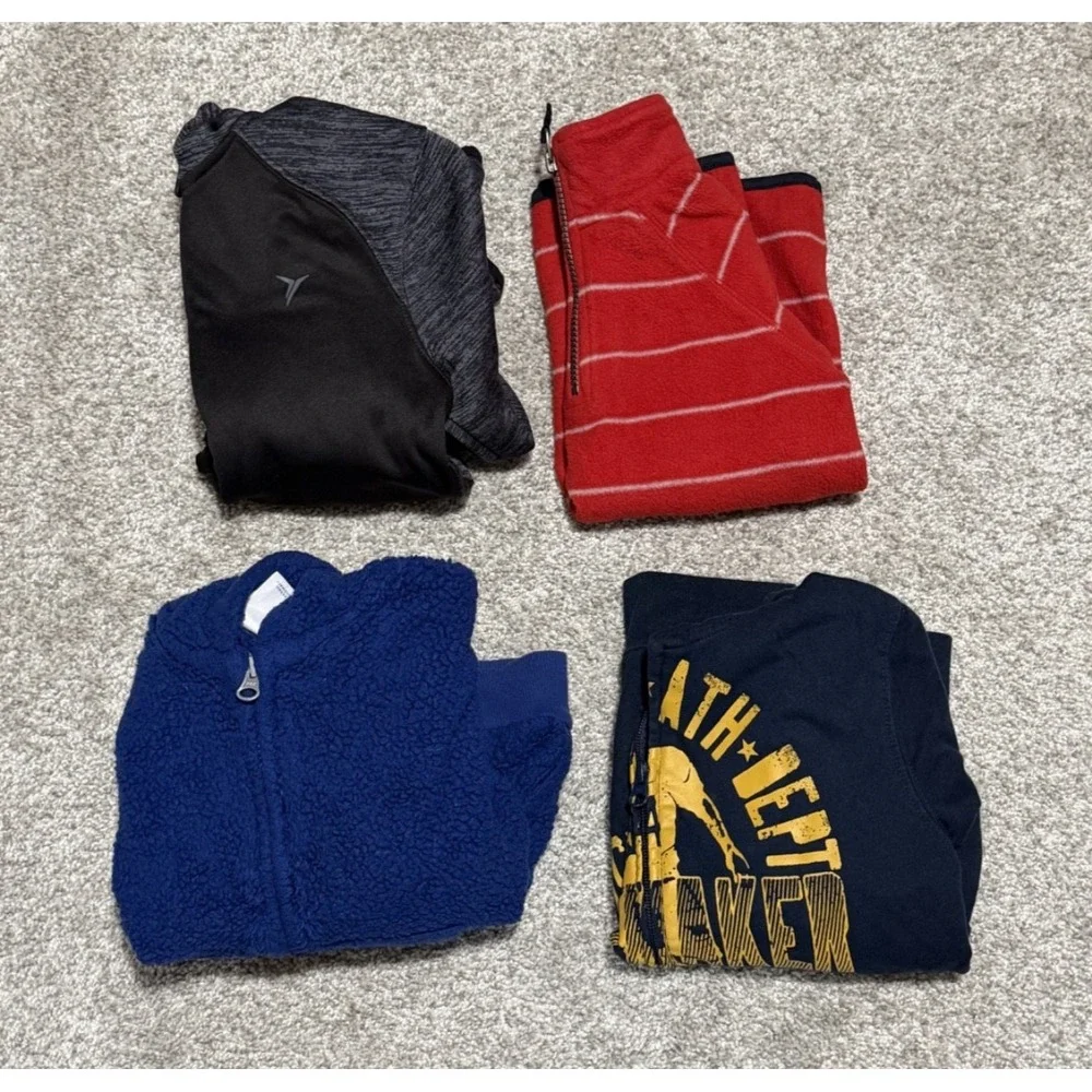 Lot of 4 Sweatshirt Hoodies Zip Up Multi Brands Boys Size 5